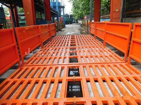 點擊查看詳細信息<br>標(biāo)題：濟寧唐口煤礦4X12米煤礦專用洗車機 閱讀次數(shù)：2299