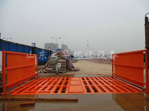 點擊查看詳細信息<br>標題：中鐵城建集團第十項目部太原項目工地洗輪機 閱讀次數(shù)：2542